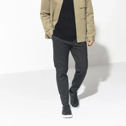 Bend Low*Birkenstock Store